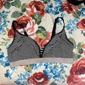 Cacique Bra 18/20 Used Condition